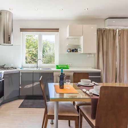 Apartman Bellavista Pula Buitenkant foto