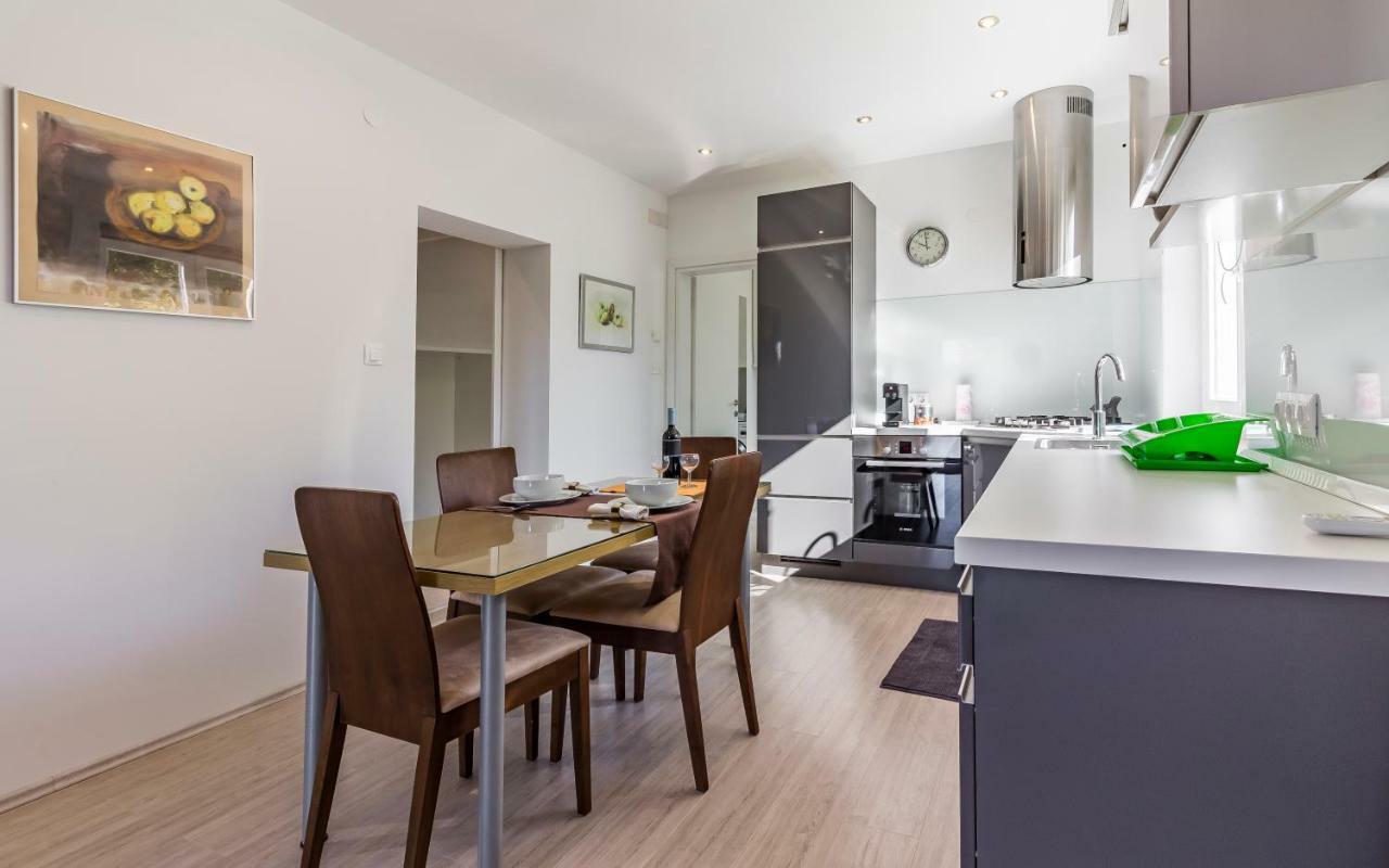 Apartman Bellavista Pula Buitenkant foto